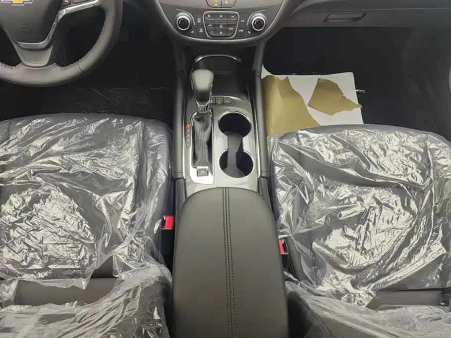 Chevrolet Malibu XL 2023 1.5T RS Edition фото 16