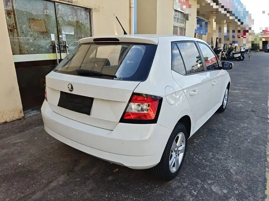 Škoda Fabia 2017 2017 1.4L Auto Car Enjoy Edition
