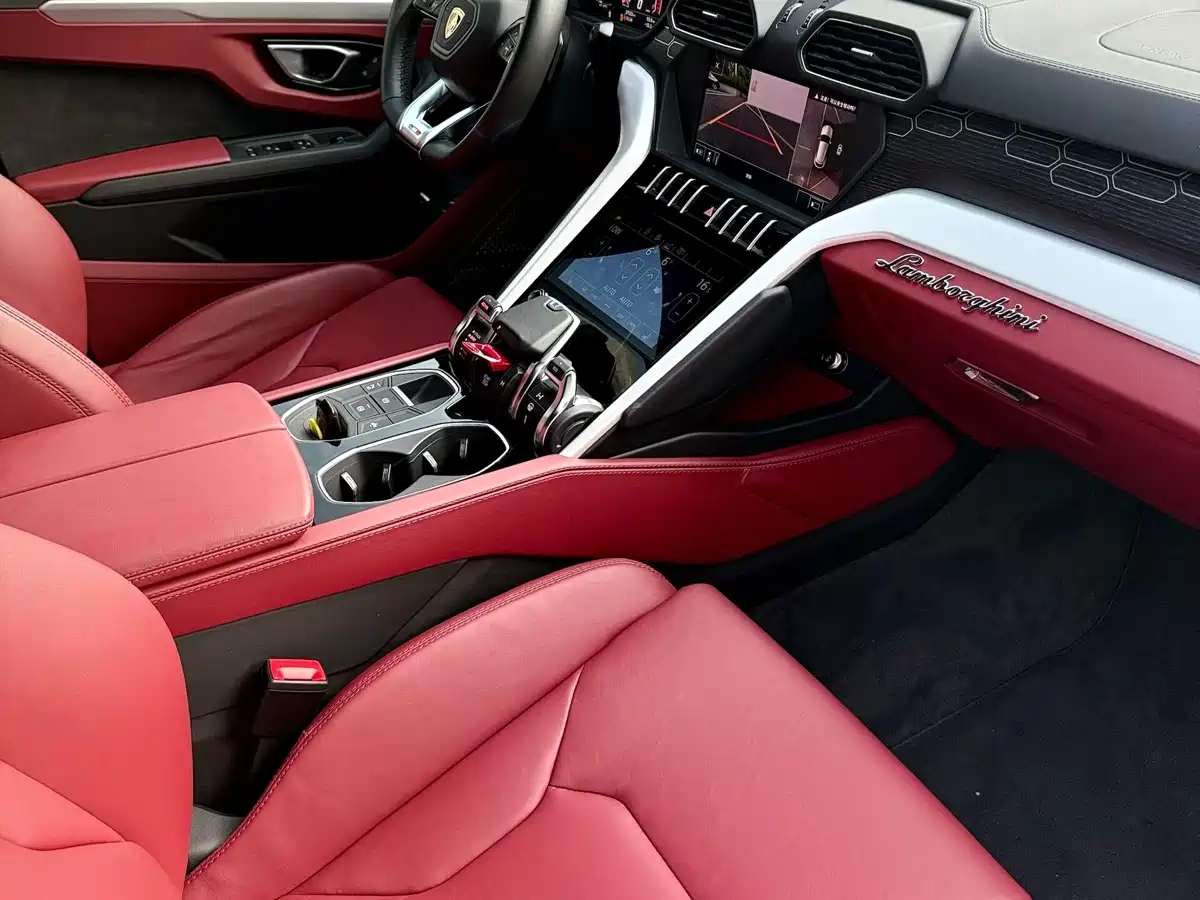 Lamborghini Urus 2021 4.0T V8 фото 2