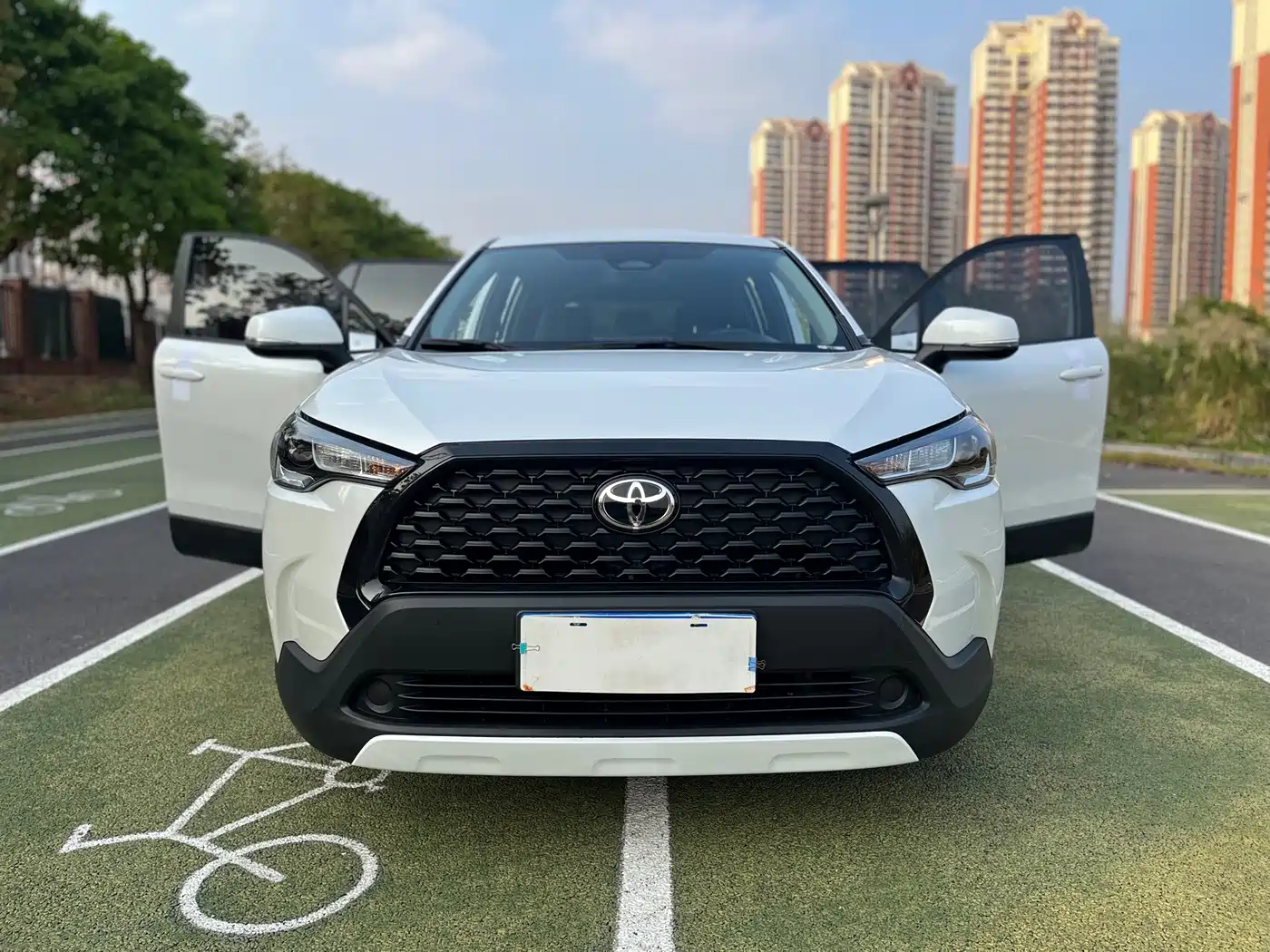 Toyota Corolla Cross 2024 2024 Model 2.0L Pioneer Edition