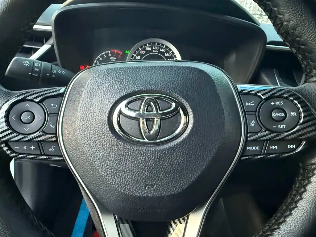 Toyota Levin 2022 185T CVT Luxury Edition фото 13