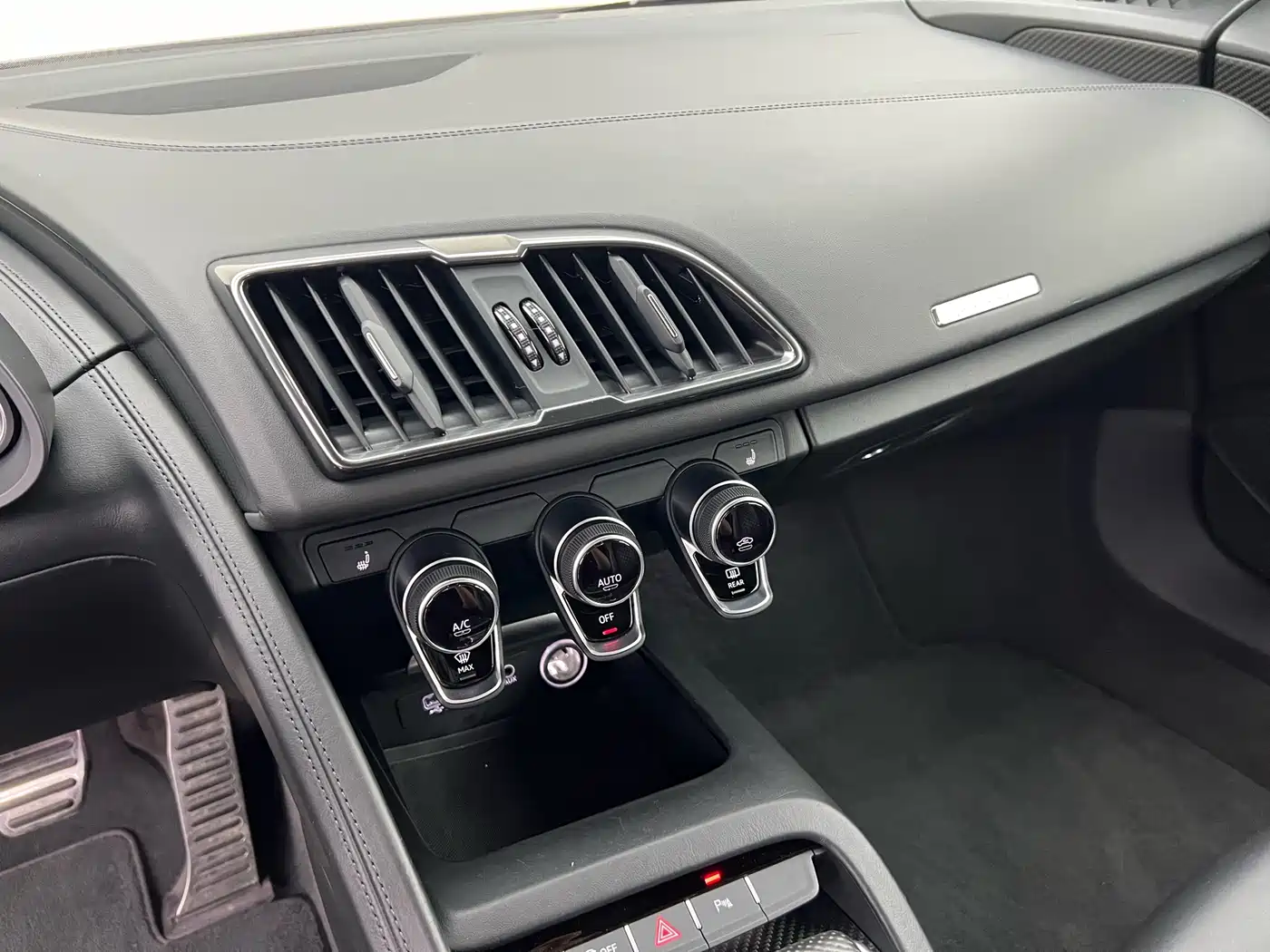 Audi R8 2016 V10 Coupe Performance фото 14