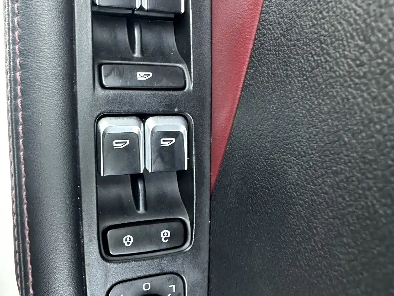 GEELY AUTOMOBILE BINYUE