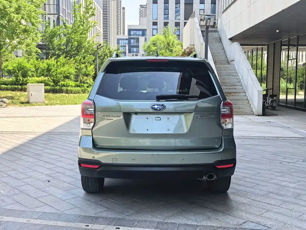 SUBARU FORESTER