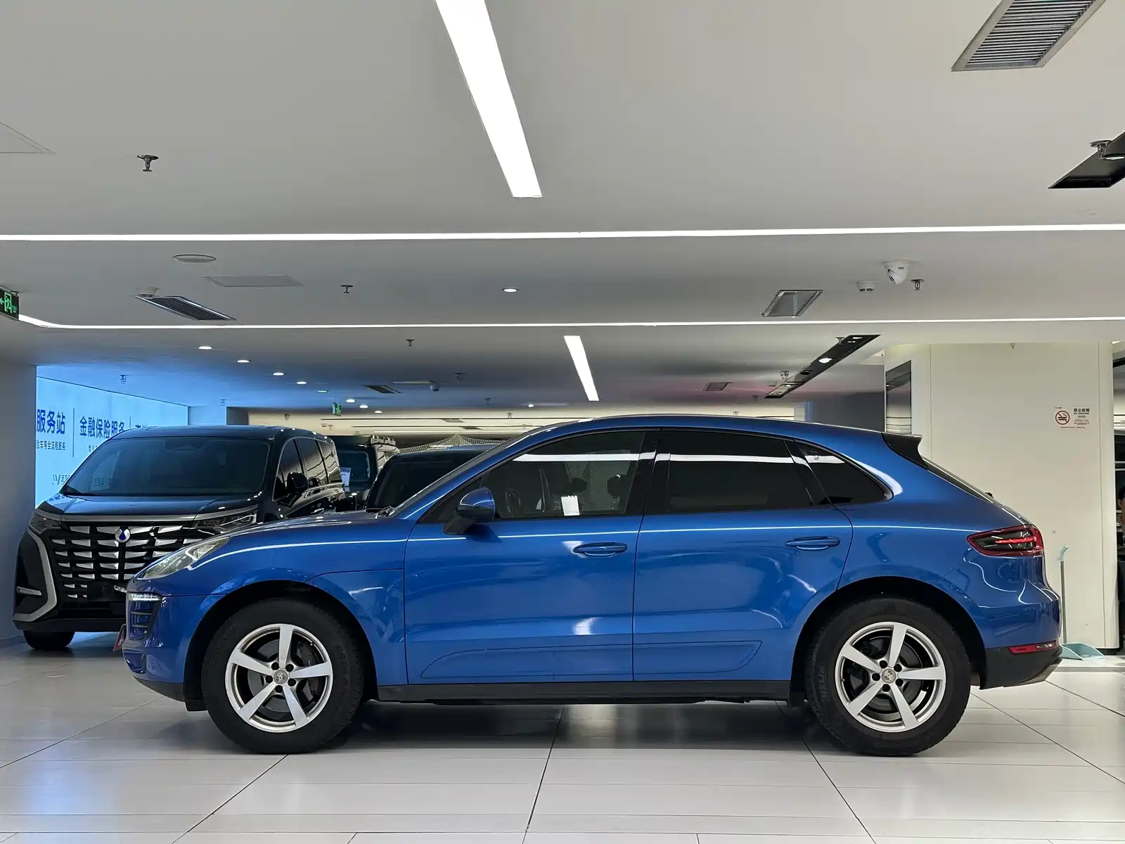 صورة 4 - Porsche Macan