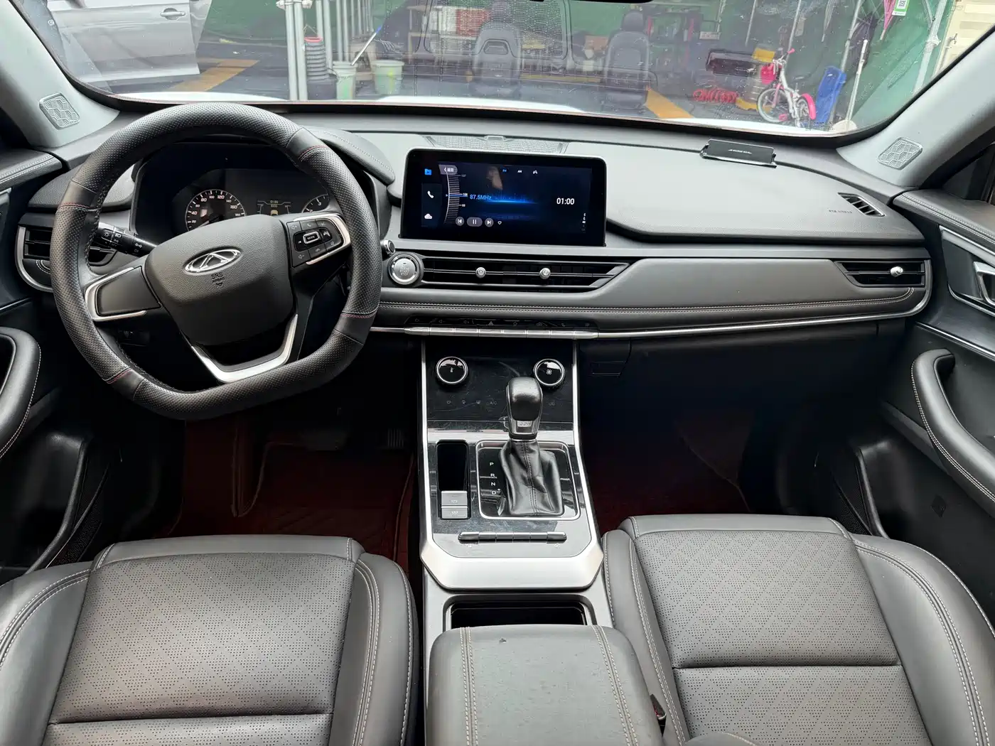 CHERY TIGGO 8