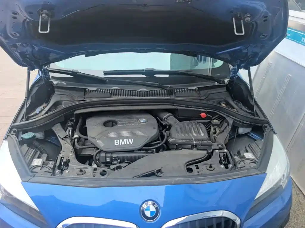 BMW 2 Series Touring 2019 2018 218i Sport Line