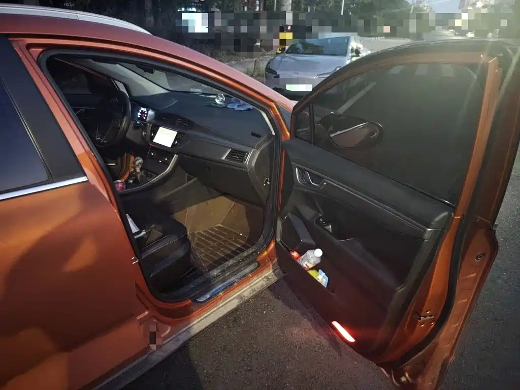 Geely Emgrand GS 2016 2016 Elegance Edition 1.3T Manual Premium
