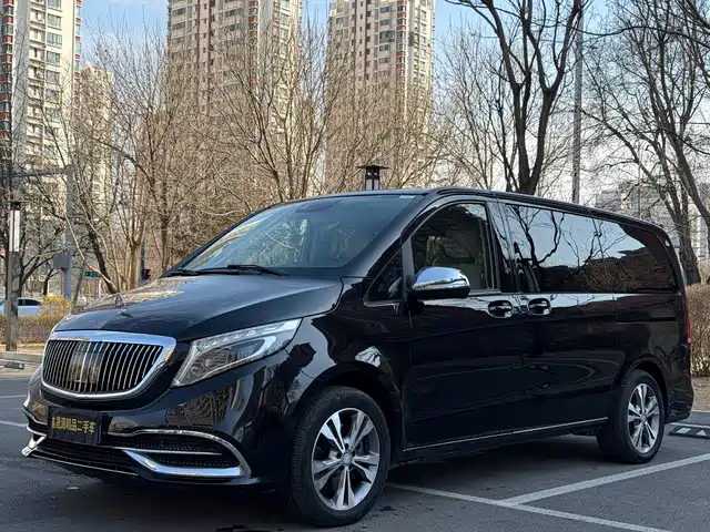 MERCEDES-BENZ V CLASS