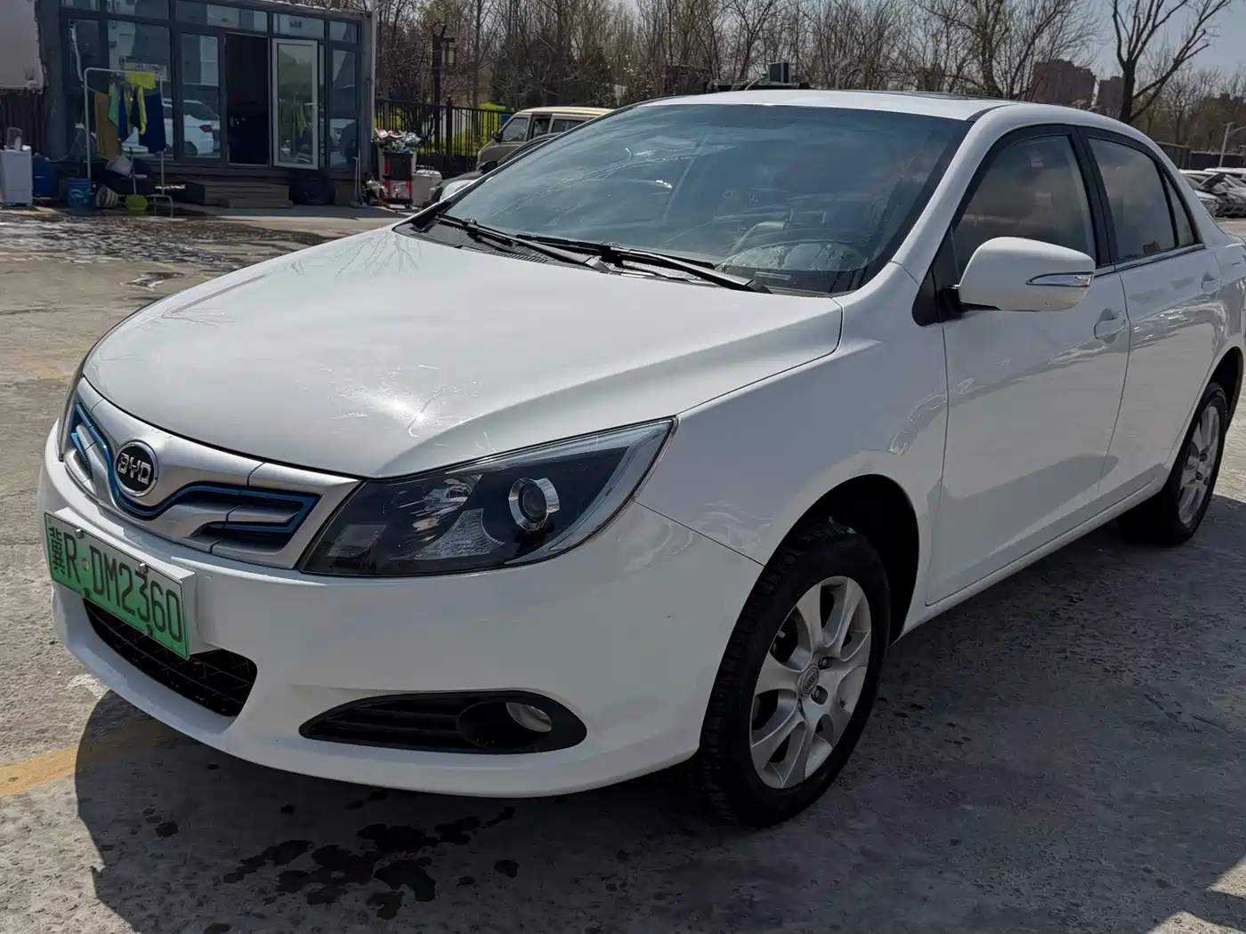 BYD E5