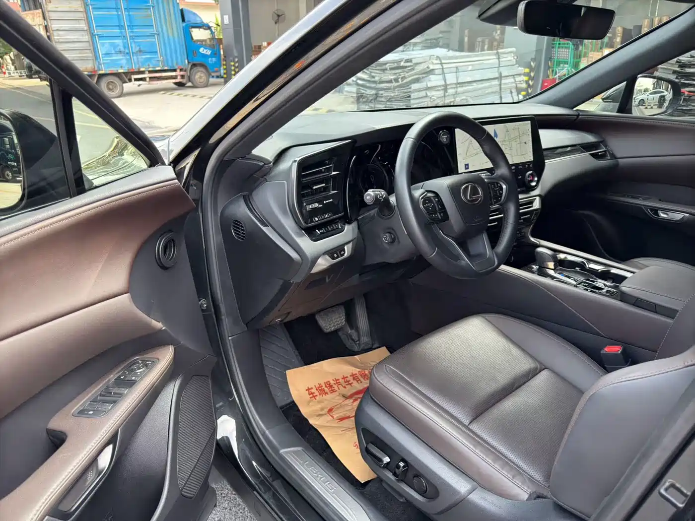 Lexus RX 2024 2025 350h 4WD Premium Edition