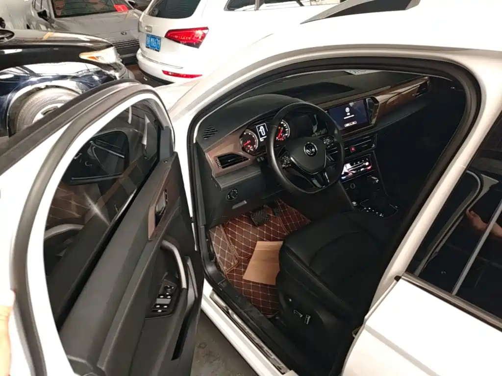 Volkswagen Tharu, миниатюра 16