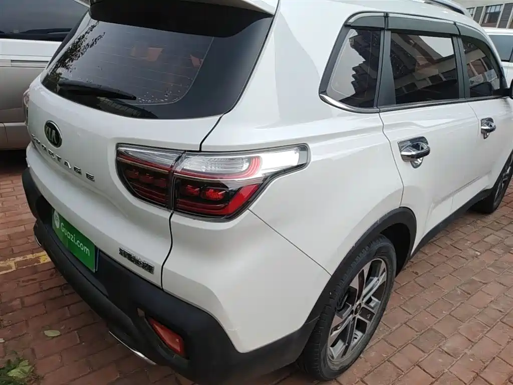 Kia Sportage 2018 2.0L Automatic Smart Luxury (China V) фото 8