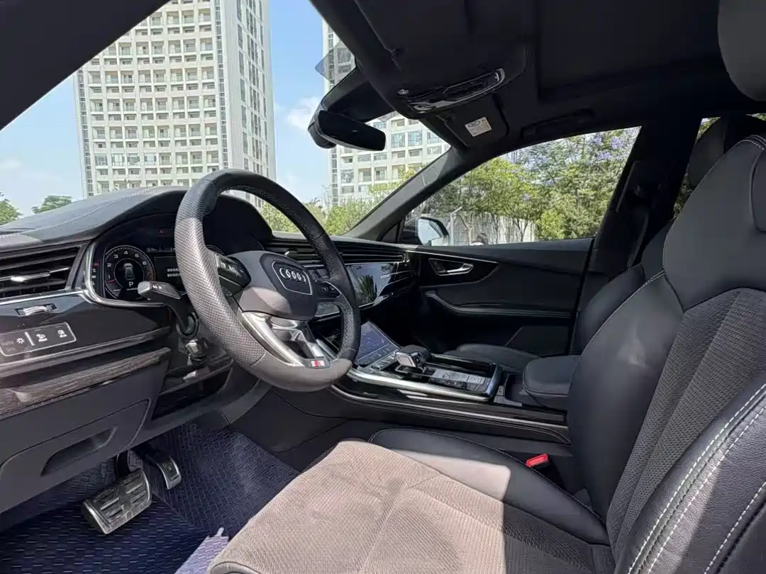Audi Q8 2021 Model 55 TFSI Premium Dynamic фото 4