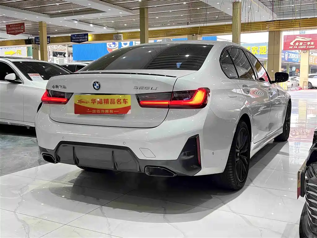 BMW 3 Series 2024 325Li M Sport Shadowline Package фото 6