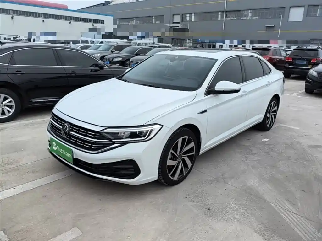 Volkswagen Sagitar 2023 300TSI DSG Surpassing Edition