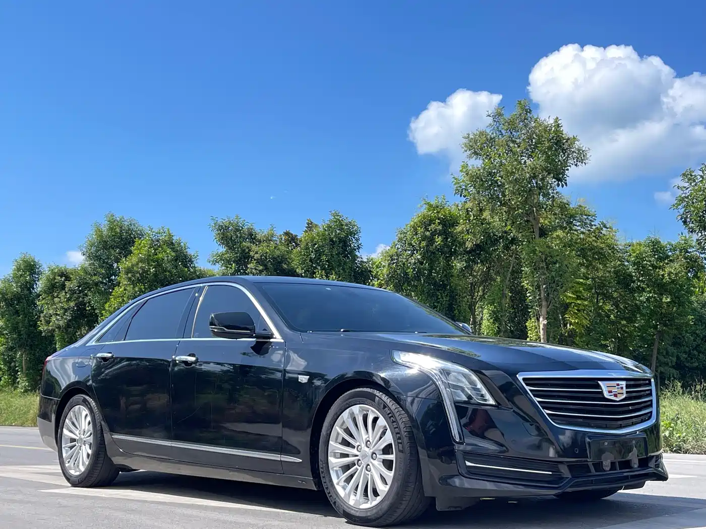Photo 3 - Cadillac CT6
