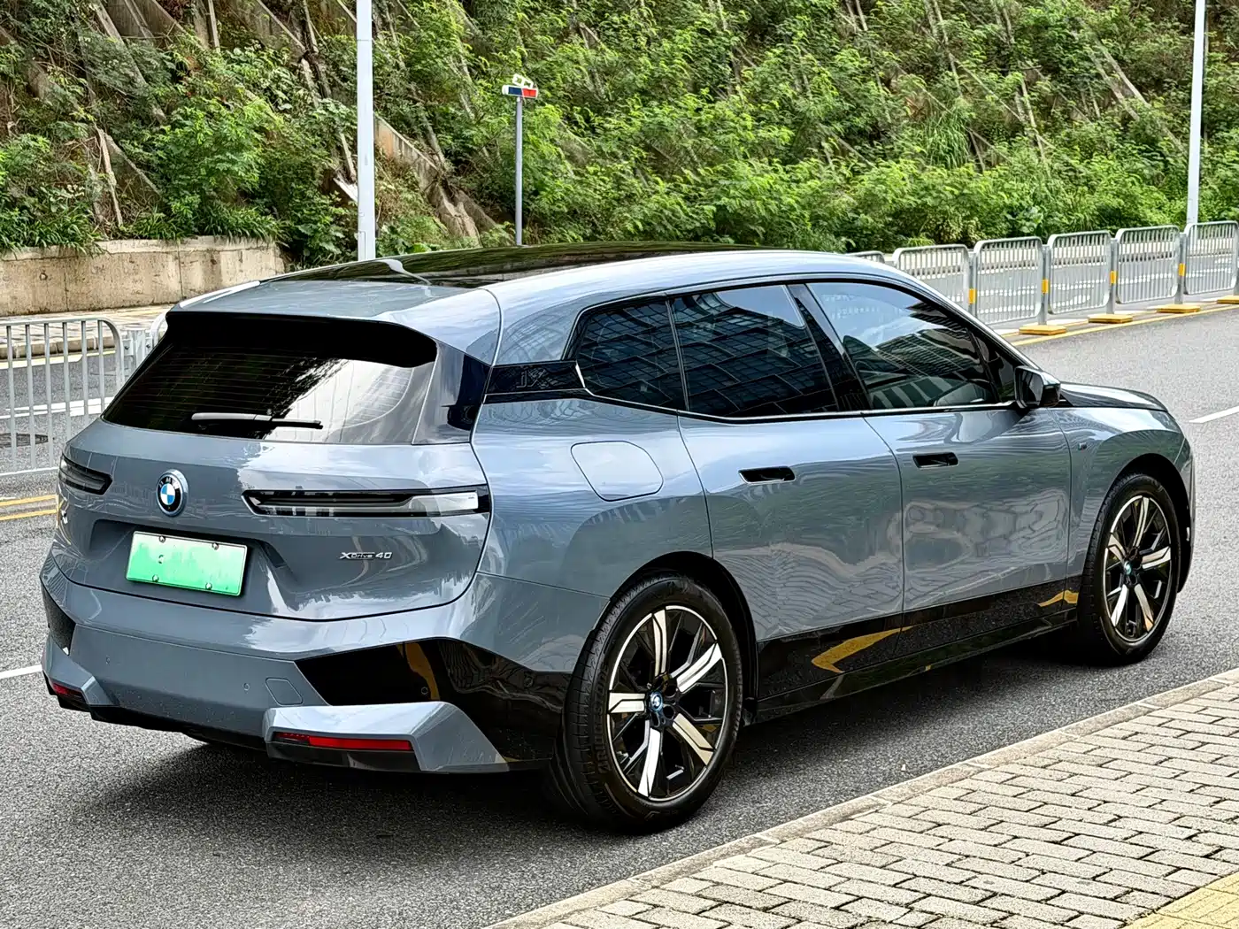 BMW iX 2023 2022 xDrive40
