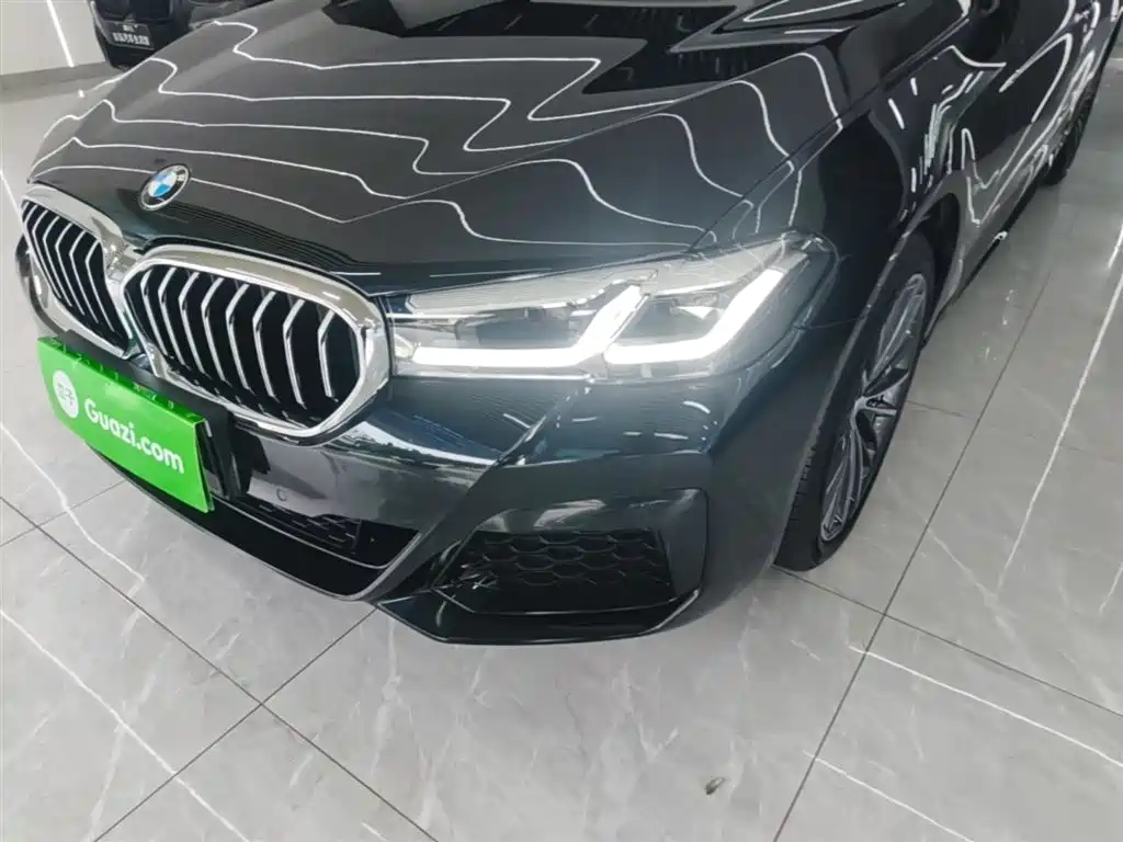 BMW 5 Series 2023 530Li Leading M Sport Package фото 24