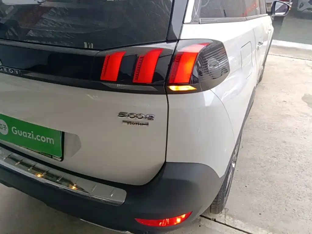 Peugeot 5008 2018 2017 350THP 5-Seat Elite Edition