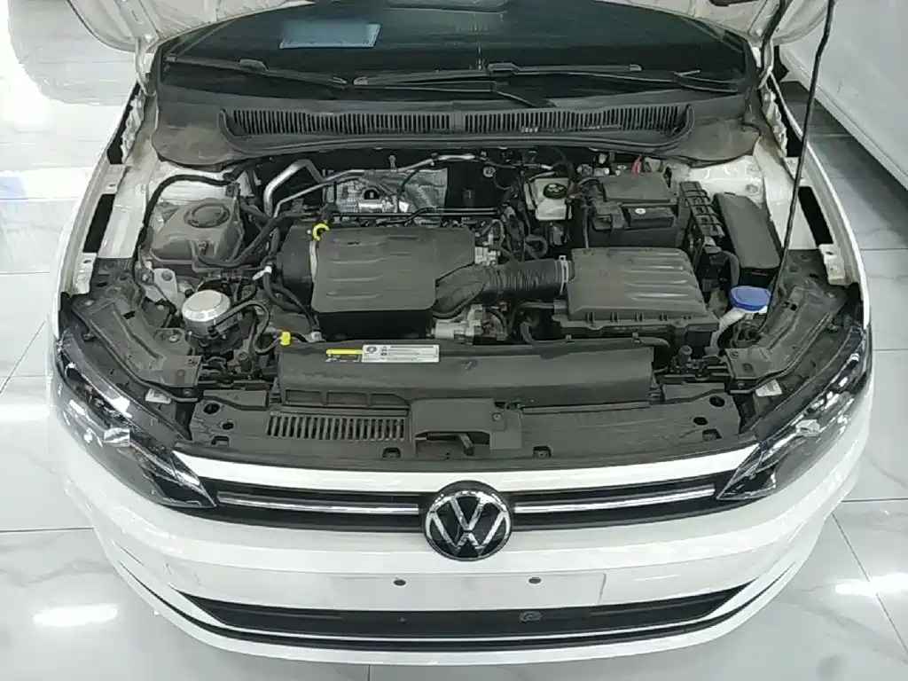 Volkswagen Polo 2024 2023 Facelift Plus 1.5L Auto Joyful Living Edition