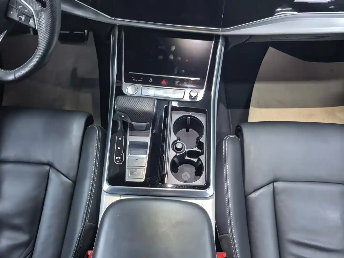 Audi Q8 2019 55 TFSI Supreme Limited Edition фото 6