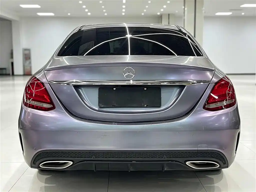 Фото 4 - Mercedes-Benz C-Class