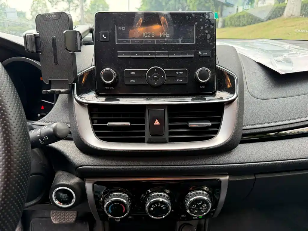 Toyota Yaris, миниатюра 10