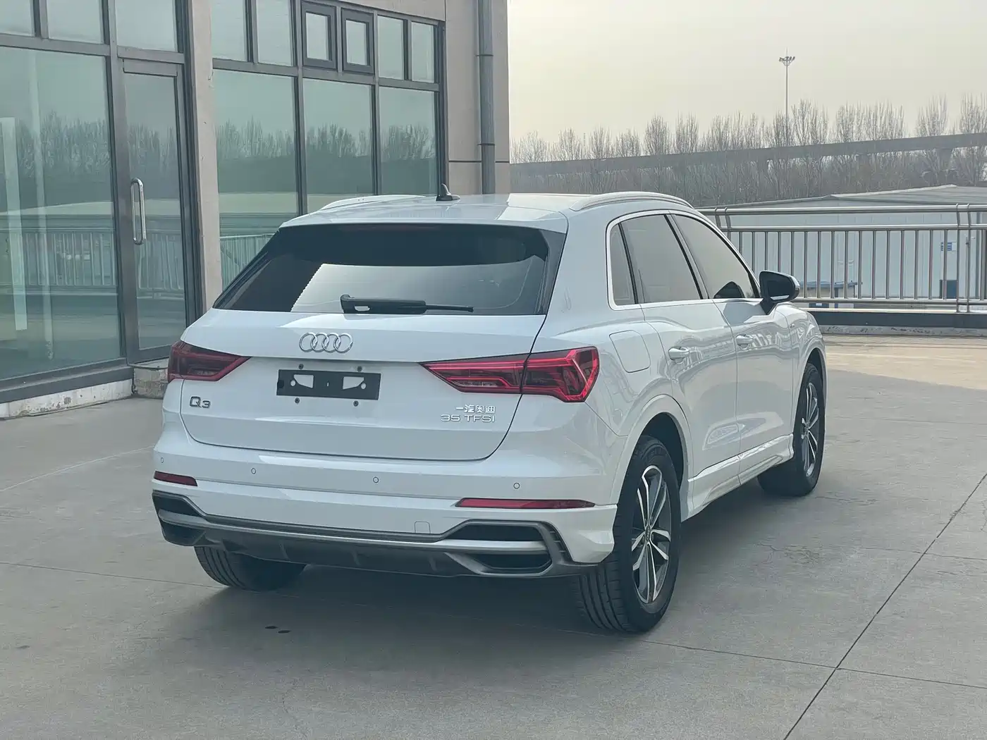 Audi Q3 2022 35 TFSI Progressive Dynamic фото 5