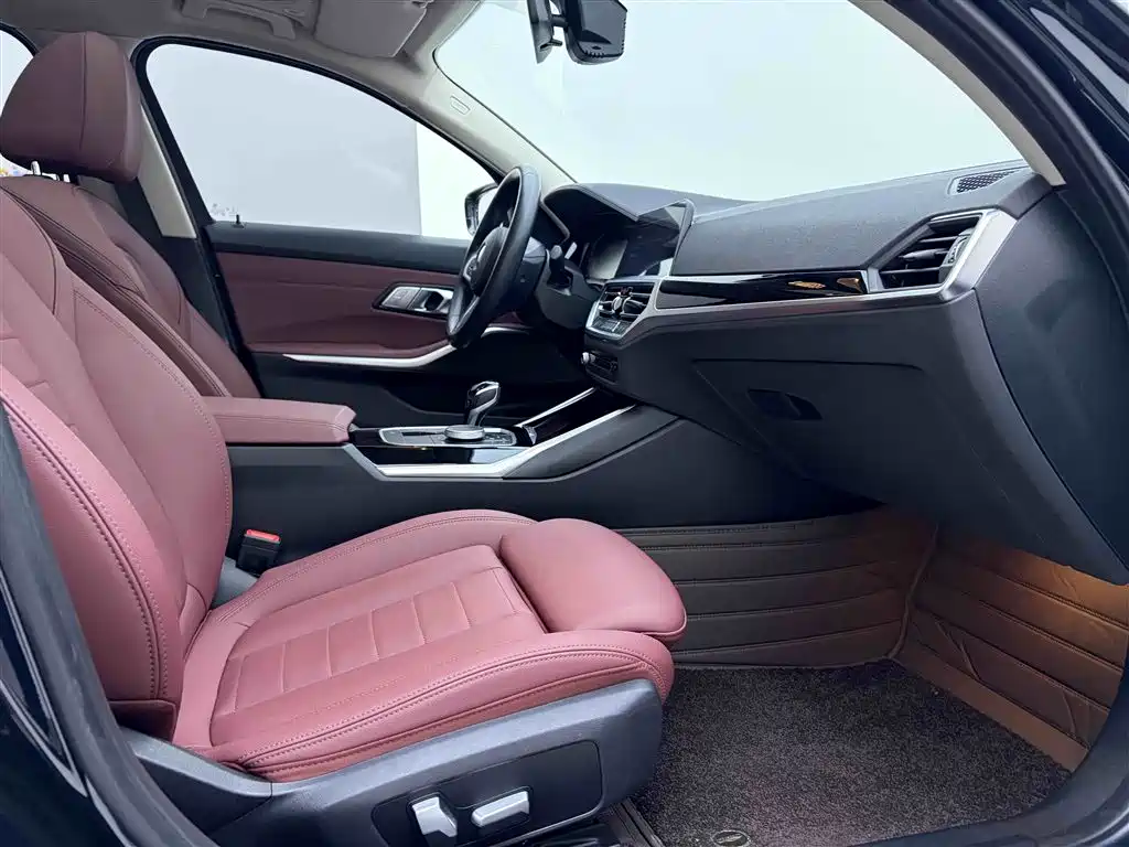 BMW 3 Series 2021 320Li M Sport Package фото 19