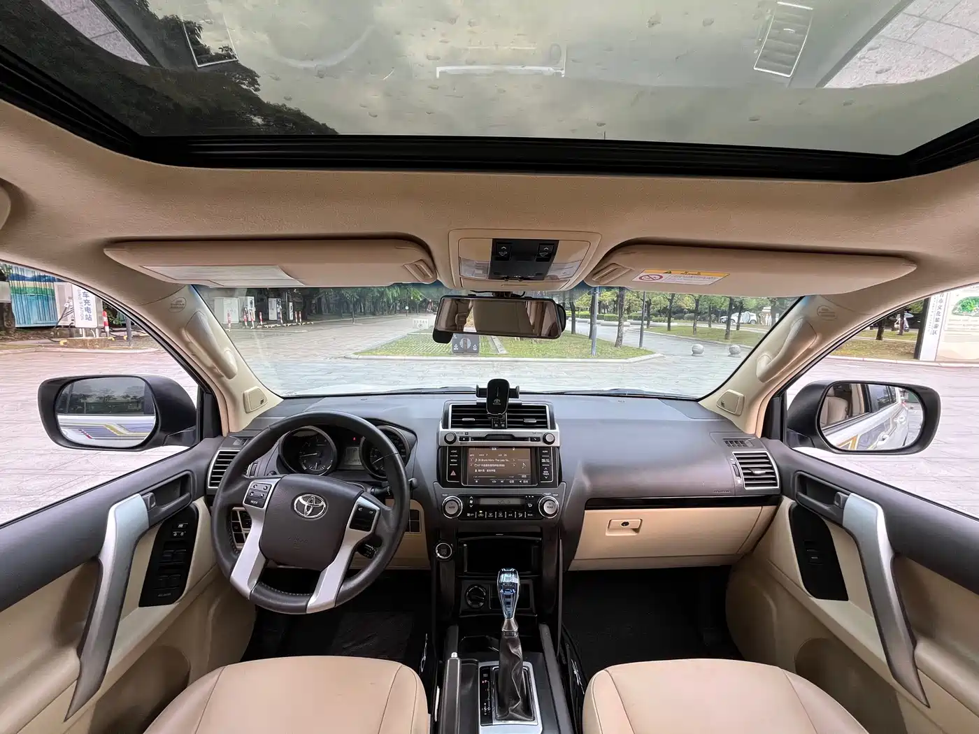 Toyota Prado 2016 2.7L Auto Luxury Edition фото 5
