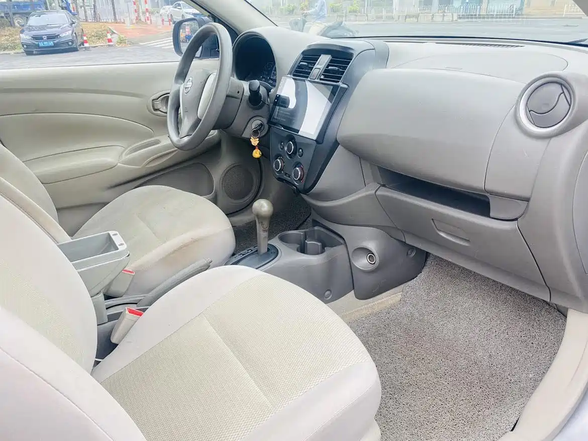 Nissan Sunny 2017 2015 1.5XE CVT Comfort