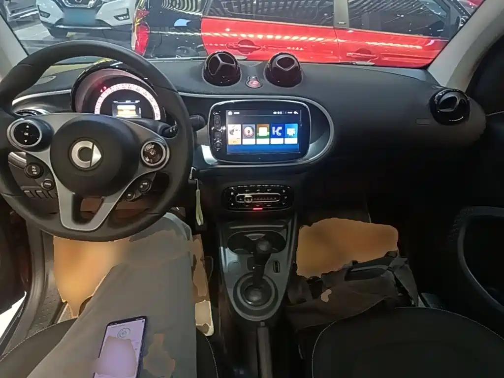 Photo 10 - smart fortwo