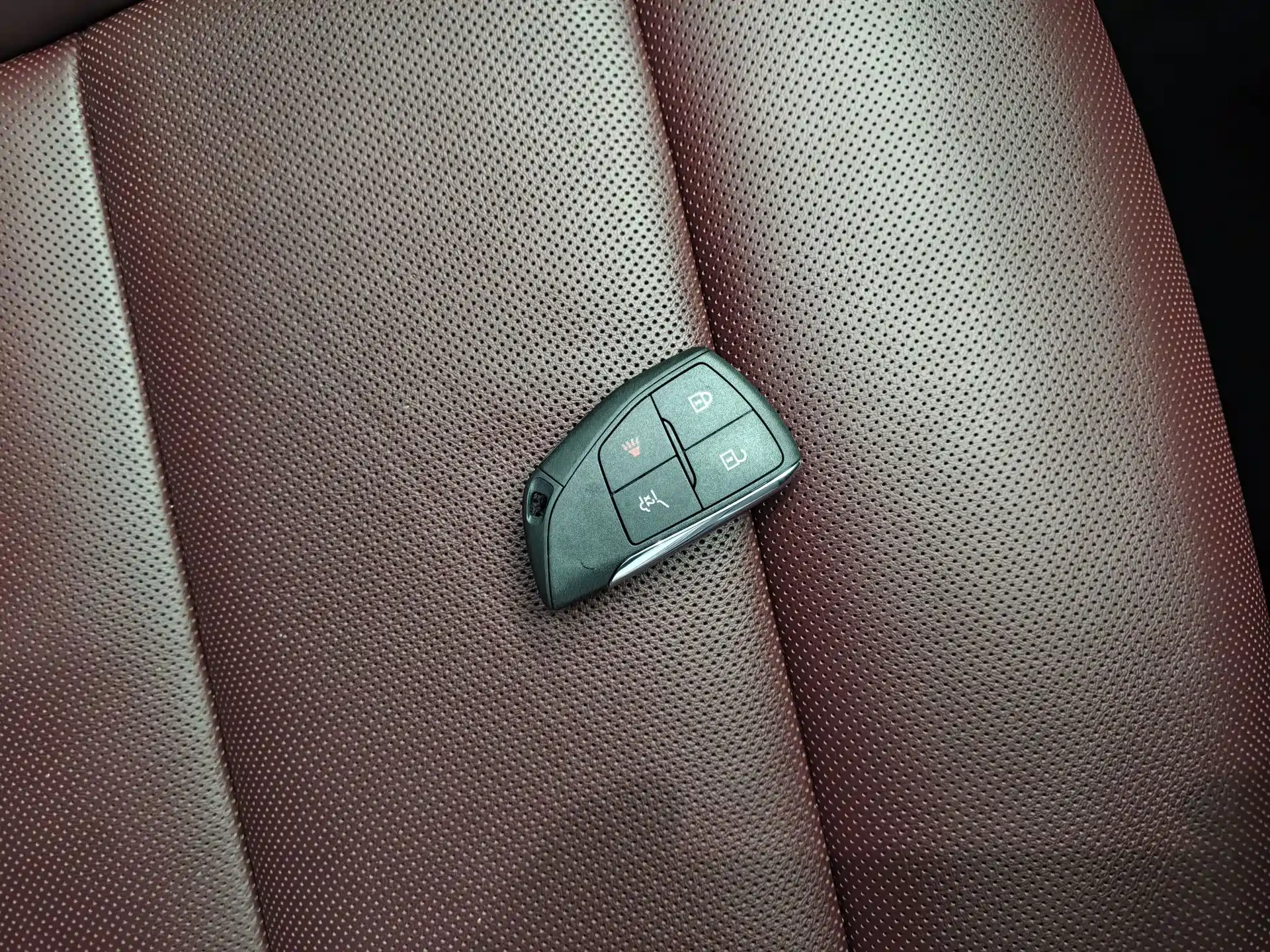 Photo 15 - Buick Envision Plus
