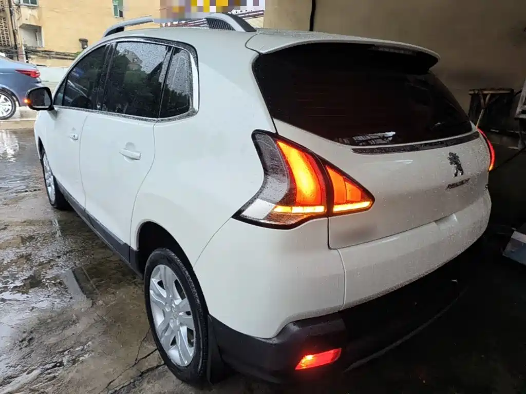 Photo 5 - Peugeot 3008