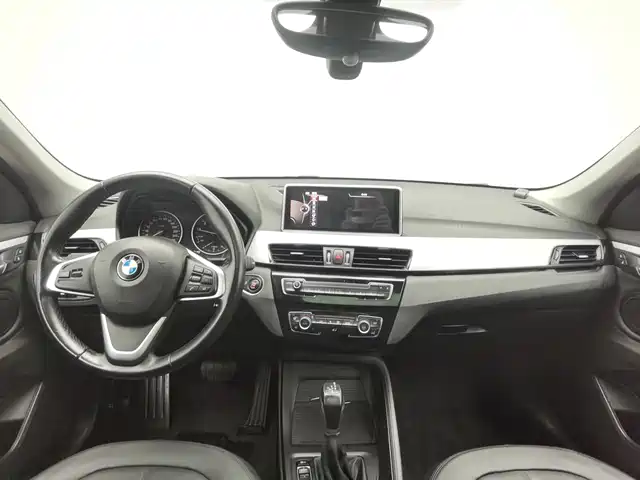BMW X1 2016 sDrive18Li Fashion Model — фото 5