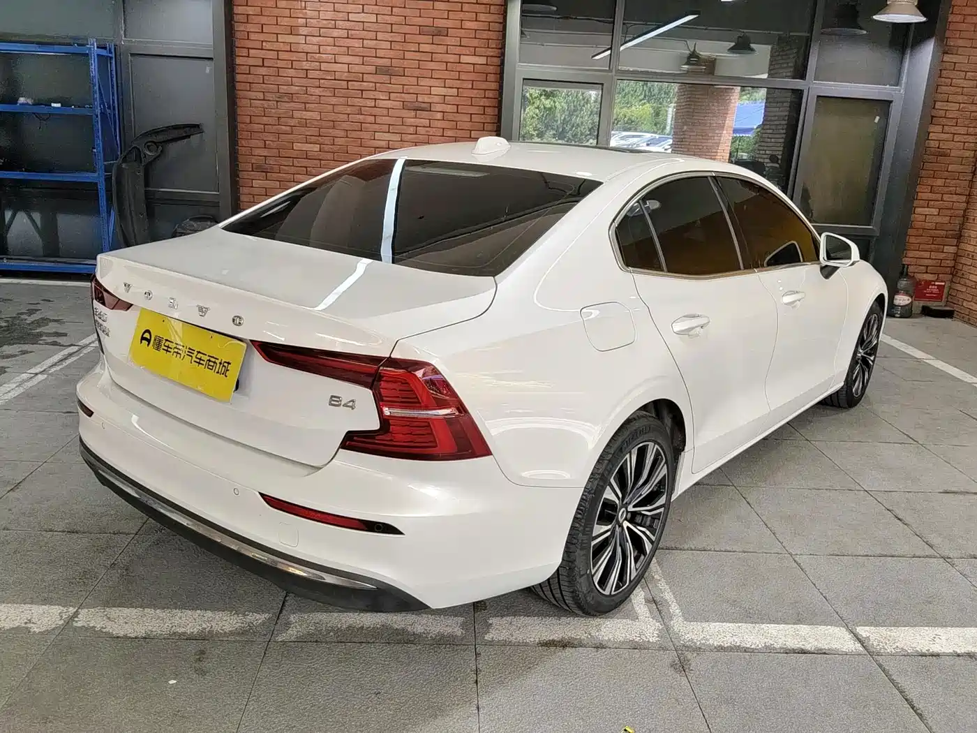 Volvo S60 2023 2023 B4 Smart Vision Luxury Edition