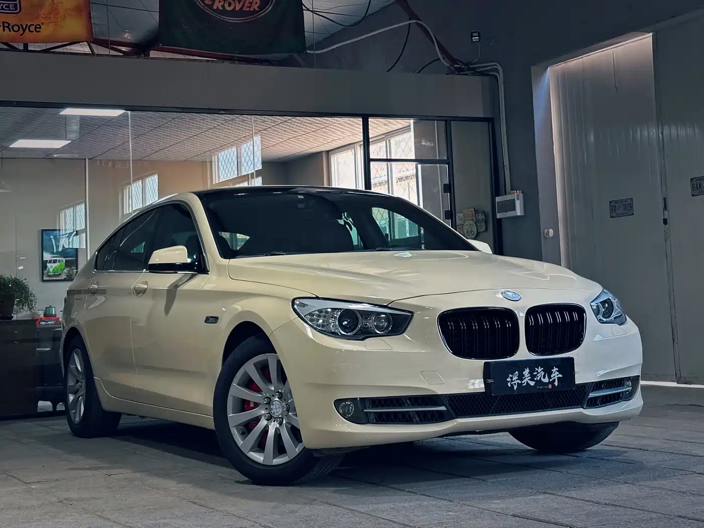 BMW 5 Series GT 2011 — пригон из Китая