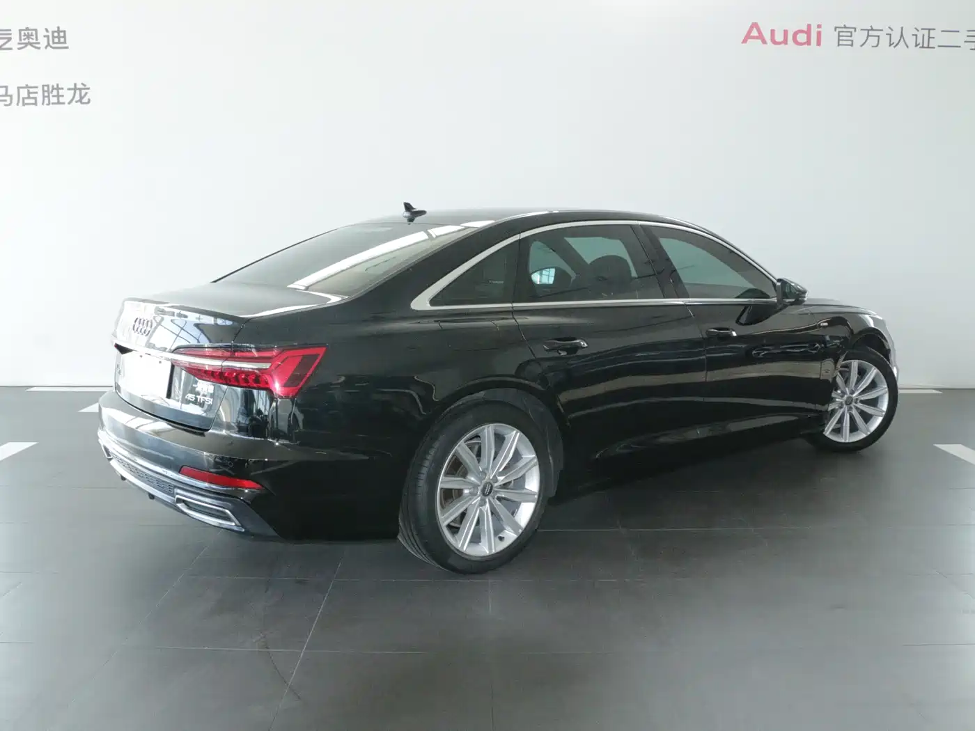 Audi A6L 2021 45 TFSI Exclusive Sport фото 4