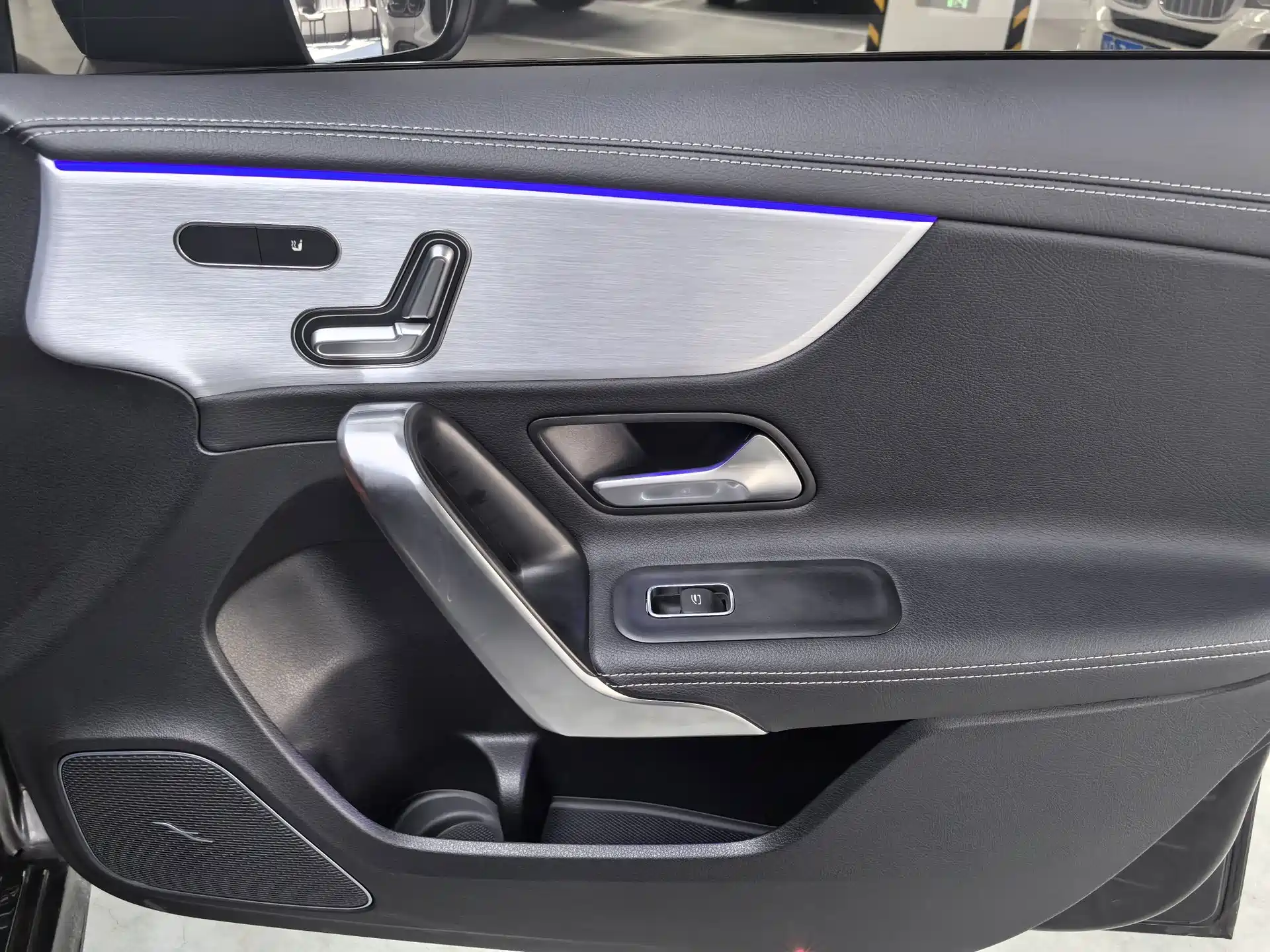 صورة 14 - Mercedes-Benz A-Class AMG