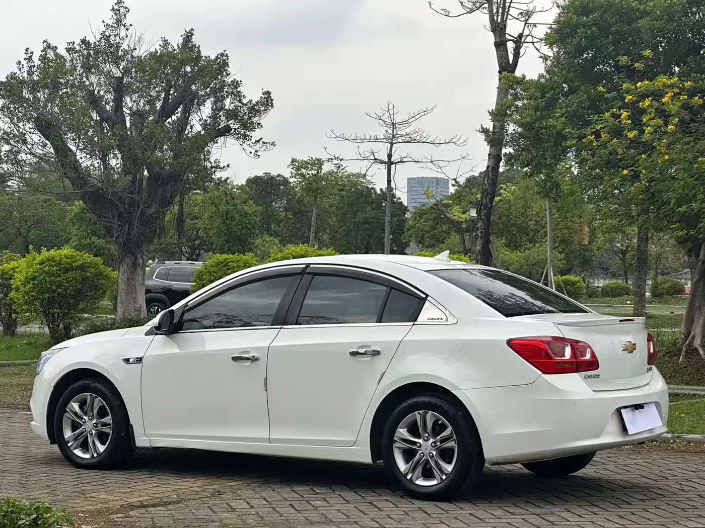 Chevrolet Cruze 2015 1.5L Classic SE AT фото 11