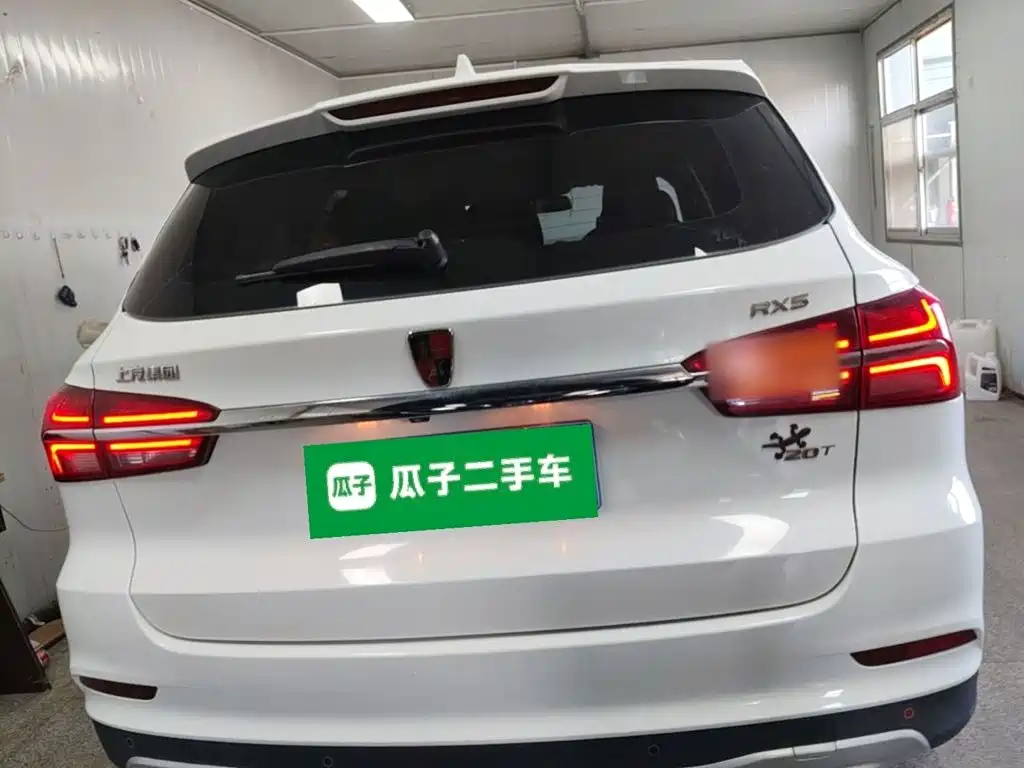 Фото 6 - Roewe RX5