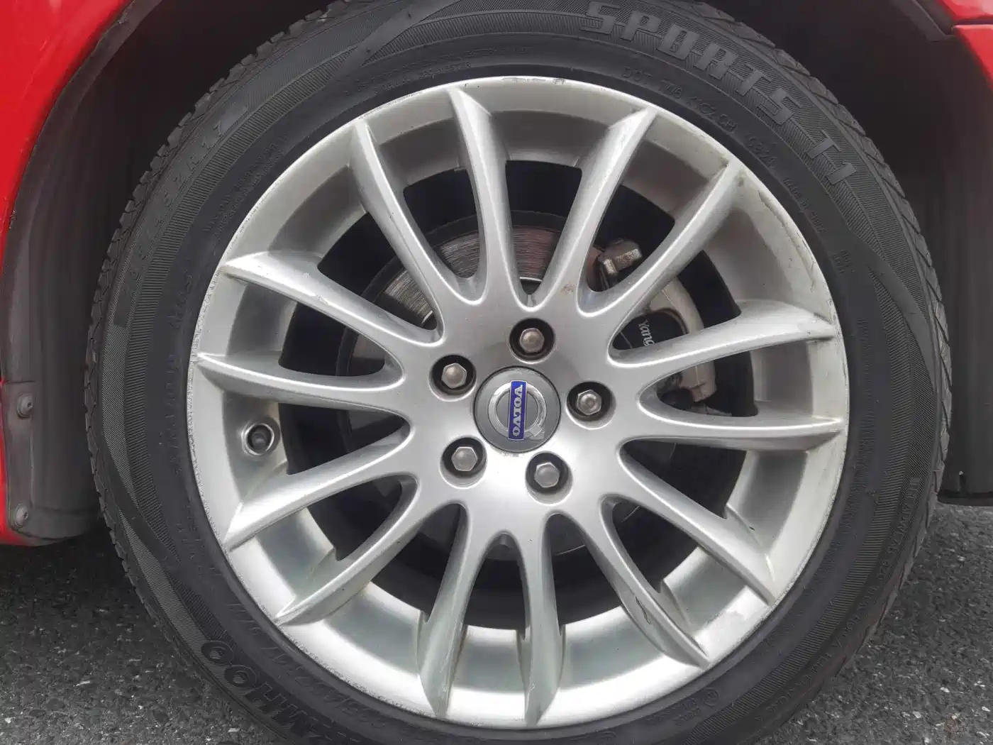 Volvo C70 2009 2008 2.5T T5