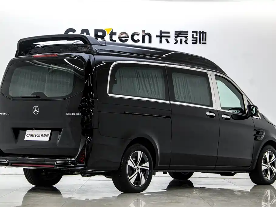Mercedes-Benz Vito 2024 2.0T Business 7-Seater фото 6