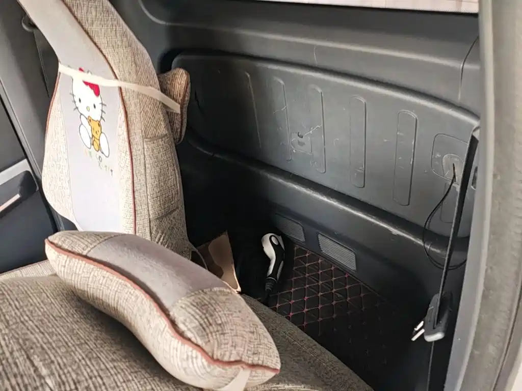 Baojun E200 2020 2020 305KM Smart Edition