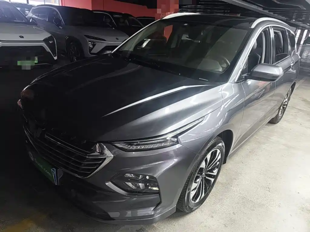Photo 2 - Wuling Motors Wuling Victory