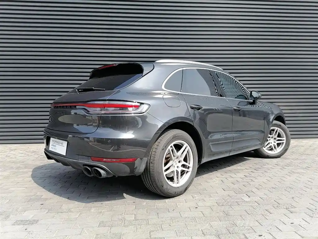 Porsche Macan 2018 Macan 2.0T фото 11