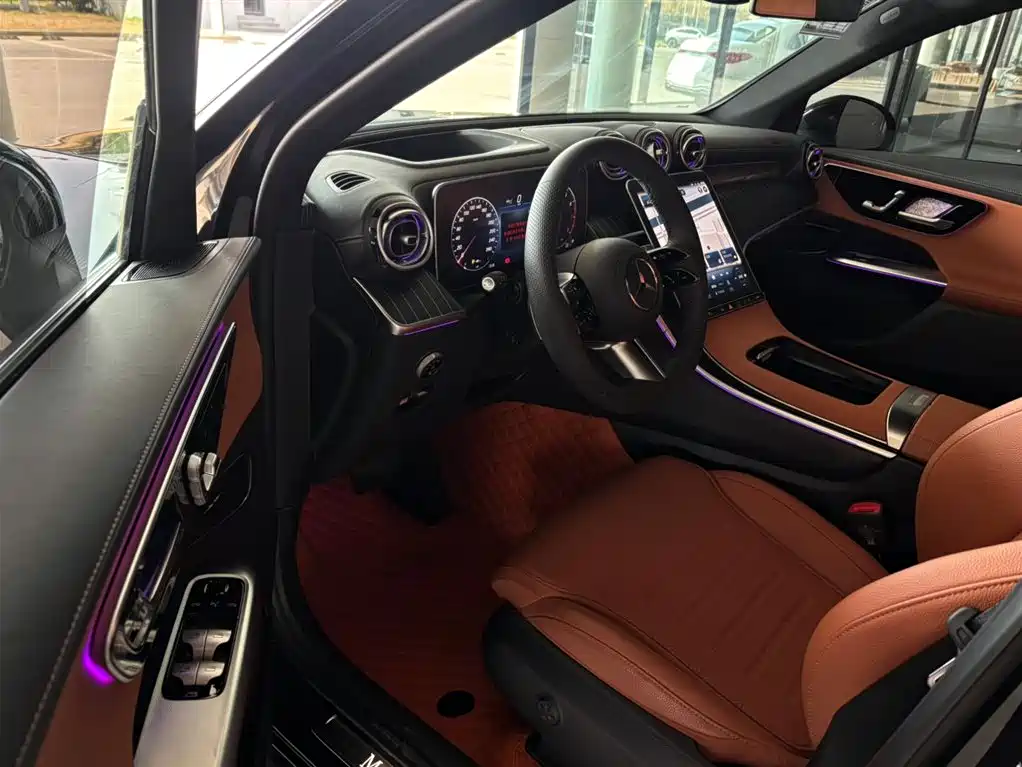 Mercedes-Benz GLC 2024 GLC 260 L 4MATIC Luxury 5-seater фото 14