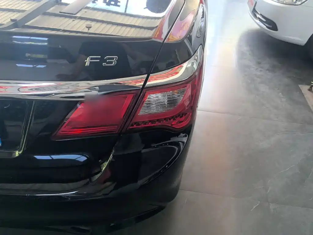 Фото 8 - BYD F3