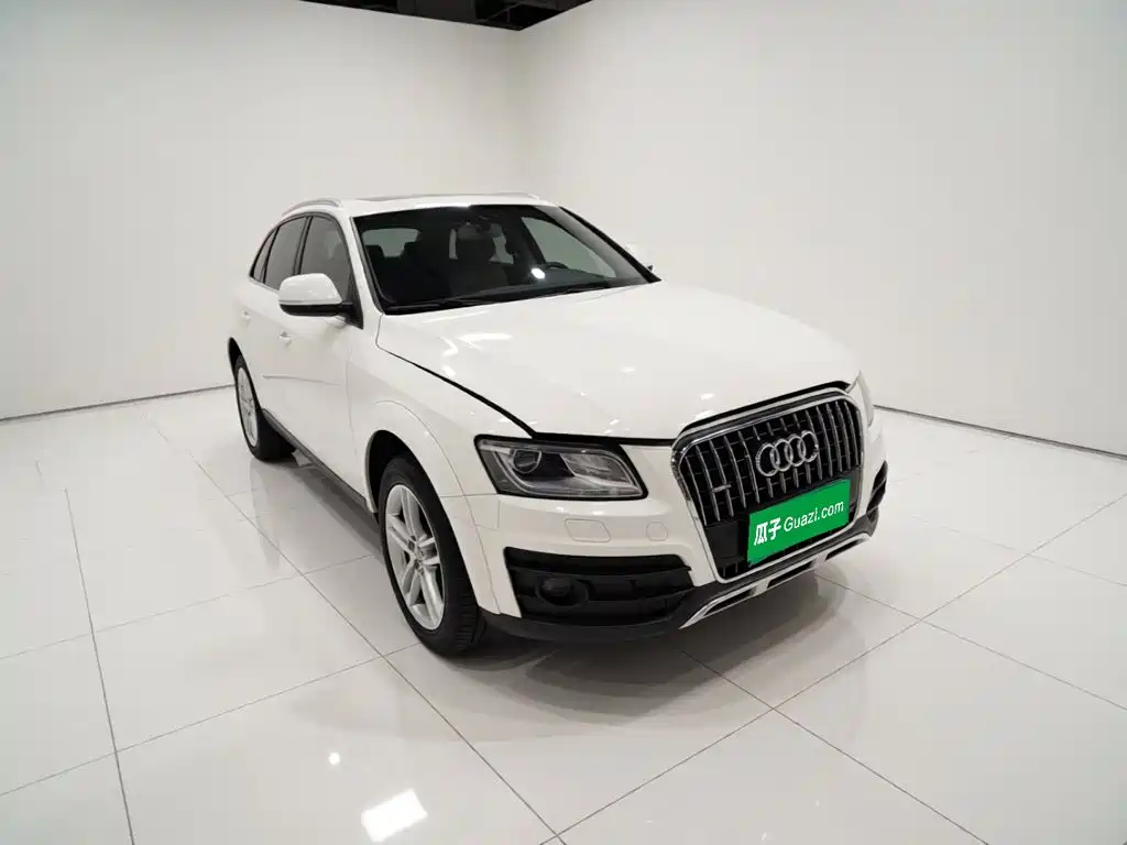 Фото 24 - Audi Q5